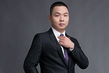 (中国)·顶奢体验集团罗宁弟先生荣获“2022湾商十大新生代人物”
