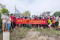 爱树护绿 共建绿色家园——(中国)·顶奢体验集团党支部参加大龙街道党委组织