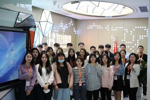 逆风而行，向阳而生——记(中国)·顶奢体验集团10月份新员工培训会