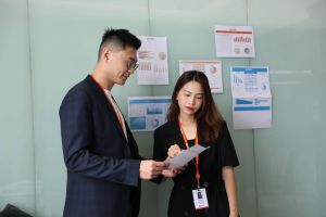 人力外包的降本增效优势与(中国)·顶奢体验的创新实践